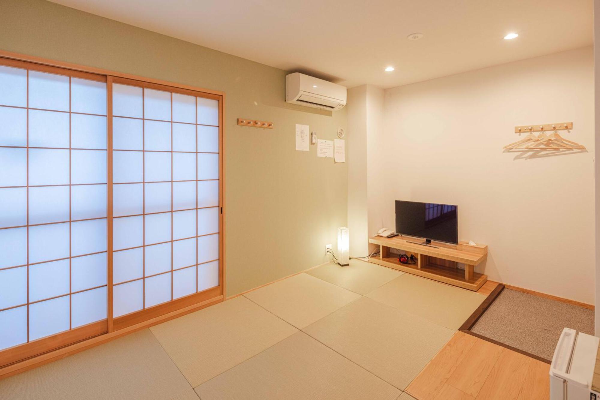 Miro Hotel Momodanikoen-Mae Osaka Room photo