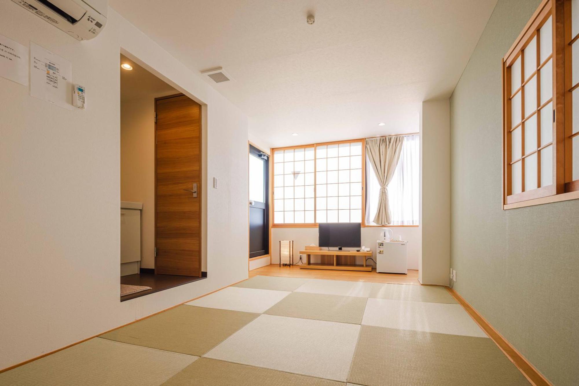 Miro Hotel Momodanikoen-Mae Osaka Room photo